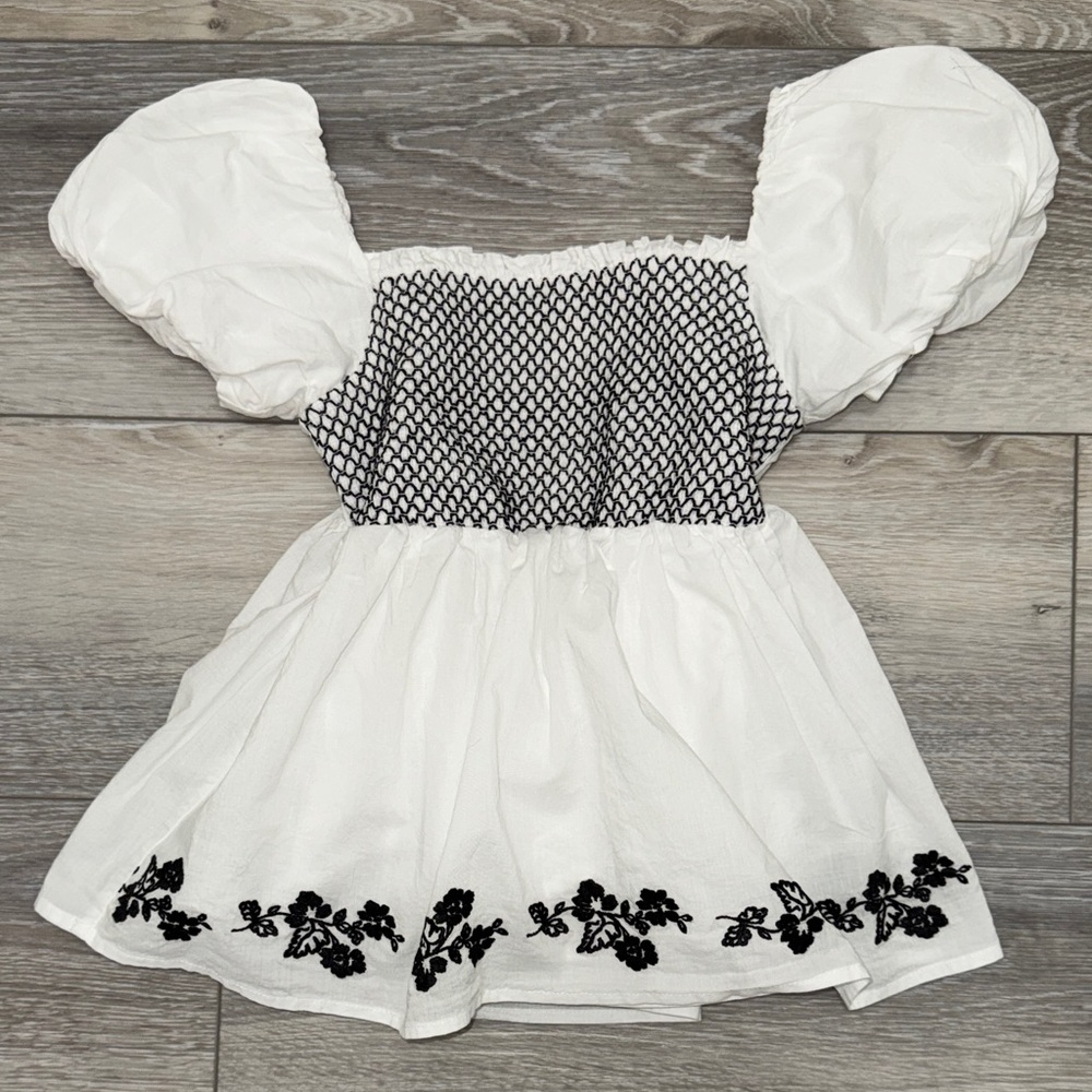 Janie and Jack black and white smocked top